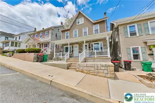 230 Carbon St, Lehighton Boro, PA 18235 - Photo 2