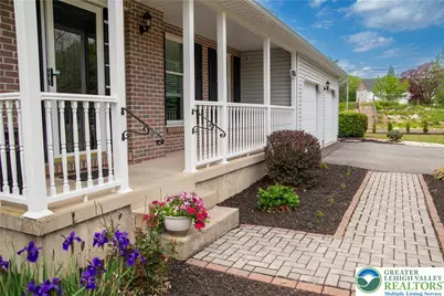 1097 Delps, Lehigh Township, PA 18038 - Photo 2