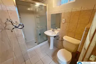 1345 W Macada Rd, Hanover Twp, PA 18017 - Photo 14