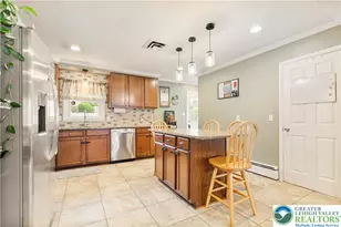 1822 Elmwood Dr, Whitehall Township, PA 18052 - Photo 14