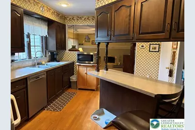 3946 Walbert Avenue, South Whitehall Township, PA 18104 - Photo 4
