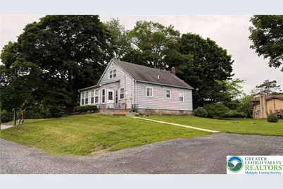 1946 Pen Argyl Road, Plainfield Township, PA 18072 - Photo 2