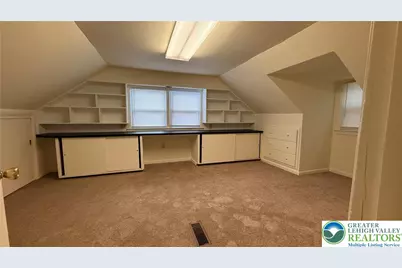 1946 Pen Argyl Road, Plainfield Township, PA 18072 - Photo 10