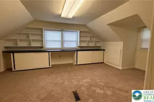 1946 Pen Argyl Rd, Plainfield Township, PA 18072 - Photo 10