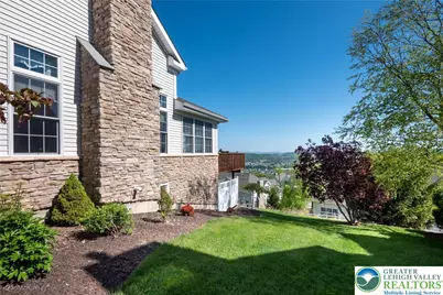 290 Inverness Circle, Williams Township, PA 18042 - Photo 2