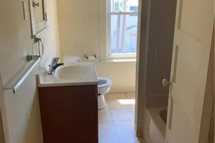 102 N 4th St, Emmaus Boro, PA 18049 - Photo 8