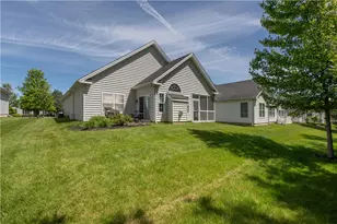 1011 Resolution Dr, Bethlehem City, PA 18017 - Photo 36