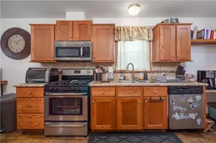 5250 Brunswick Ln, Macungie Boro, PA 18062 - Photo 12