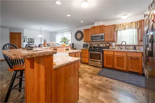 5250 Brunswick Ln, Macungie Boro, PA 18062 - Photo 10