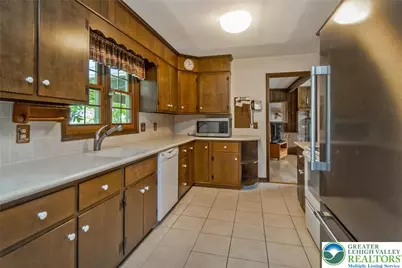 2838 Edgemont Drive, Salisbury Township, PA 18103 - Photo 16