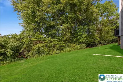 4462 Benjamin Court, Upper Milford Township, PA 18049 - Photo 4