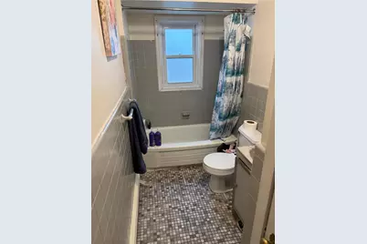 435 Main Street, Pen Argyl Boro, PA 18072 - Photo 18