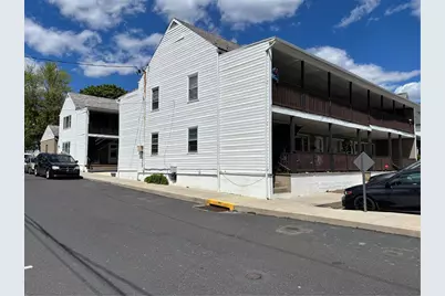 435 Main Street, Pen Argyl Boro, PA 18072 - Photo 8