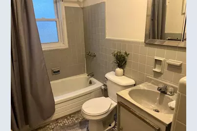 435 Main Street, Pen Argyl Boro, PA 18072 - Photo 18