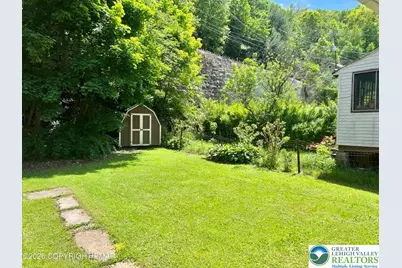 111 W Broadway, Jim Thorpe, PA 18229 - Photo 24