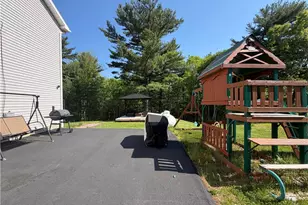 135 Tannenbaum Way, Pocono Twp, PA 18332 - Photo 34
