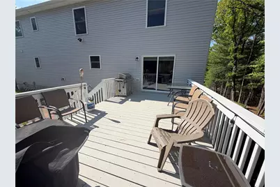 135 Tannenbaum Way, Pocono Twp, PA 18332 - Photo 4