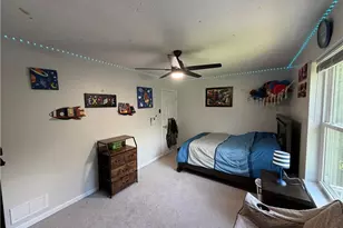135 Tannenbaum Way, Pocono Twp, PA 18332 - Photo 22