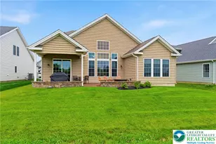 5537 Traditions Dr, Upper Saucon Township, PA 18036 - Photo 6