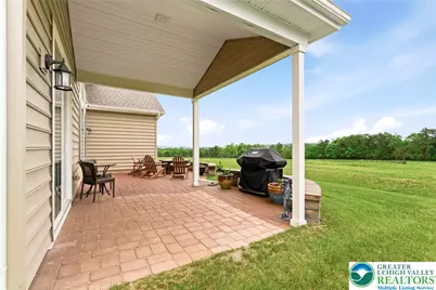 5537 Traditions Drive, Upper Saucon Township, PA 18036 - Photo 4