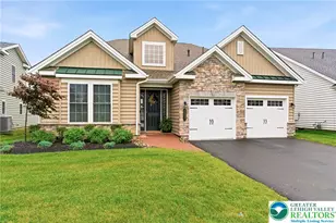 5537 Traditions Dr, Upper Saucon Township, PA 18036 - Photo 2