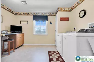 4059 Old Sentry Rd, South Whitehall Township, PA 18104 - Photo 20