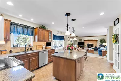 4059 Old Sentry Road, South Whitehall Township, PA 18104 - Photo 10