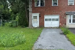 658 W Brookdale St, Allentown City, PA 18103 - Photo 2