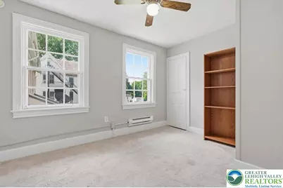 318 Northampton Street, Hellertown Boro, PA 18055 - Photo 10