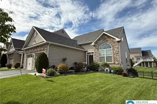 835 Holly Blue Way, Upper Macungie Township, PA 18031 - Photo 4