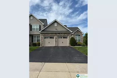 835 Holly Blue Way, Upper Macungie Township, PA 18031 - Photo 2