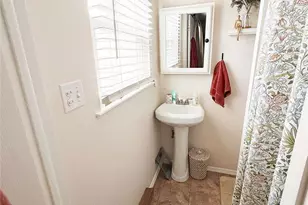 4161 Newport Dr, Emmaus Boro, PA 18049 - Photo 26