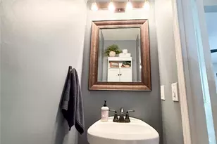4161 Newport Dr, Emmaus Boro, PA 18049 - Photo 22