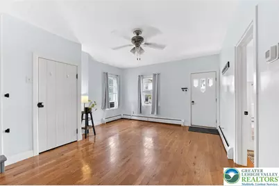 33 West Street, Bloomsbury, NJ 08804 - Photo 4