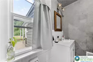 33 West St, Bloomsbury, NJ 08804 - Photo 14