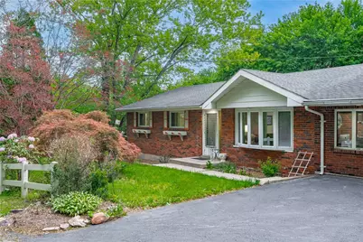 5547 Roosevelt Street, Whitehall Township, PA 18052 - Photo 6