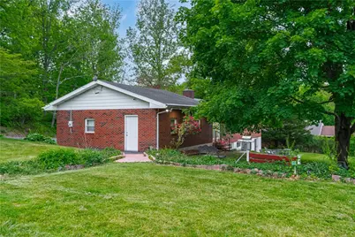 5547 Roosevelt Street, Whitehall Township, PA 18052 - Photo 10