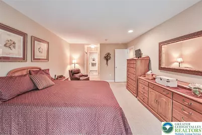300 Park Ridge Drive, Easton, PA 18040 - Photo 16