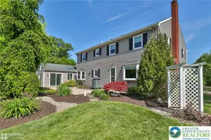 4074 Old Sentry Rd, South Whitehall Township, PA 18104 - Photo 10