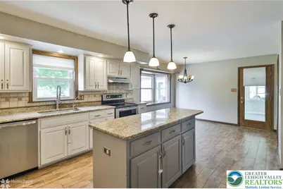 4074 Old Sentry Road, South Whitehall Township, PA 18104 - Photo 16