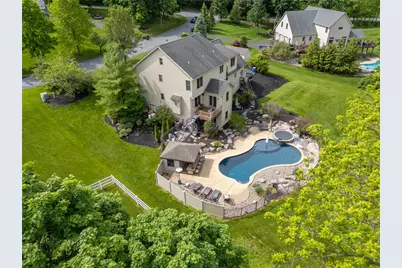 4887 Harvest Lane, Upper Milford Township, PA 18092 - Photo 2
