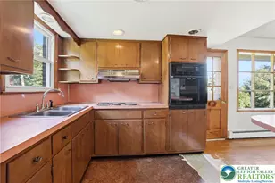 2224 Sunset Ln, Fountain Hill Boro, PA 18015 - Photo 14