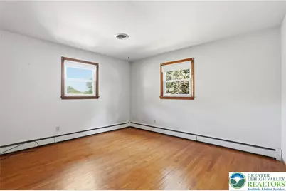 2224 Sunset Lane, Fountain Hill Boro, PA 18015 - Photo 16