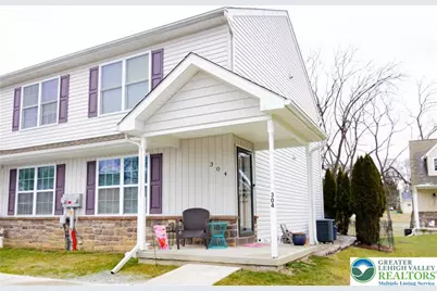 304 Central Park Avenue, Bethlehem City, PA 18018 - Photo 1