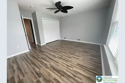 304 Central Park Avenue, Bethlehem City, PA 18018 - Photo 8