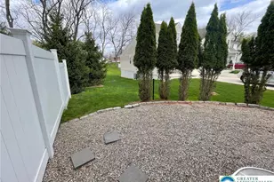304 Central Park Ave, Bethlehem City, PA 18018 - Photo 16