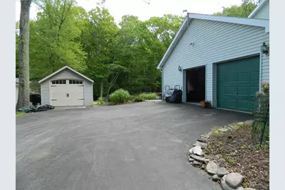 328 Pin Oak Road, Jackson Twp, PA 18360 - Photo 2