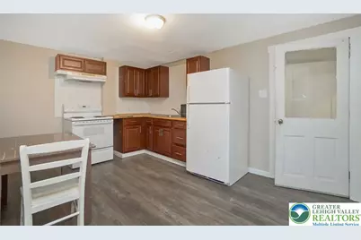 612 E Front Street, Lansford Boro, PA 18232 - Photo 6