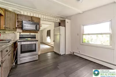 310 W Patterson Street, Lansford, PA 18232 - Photo 12