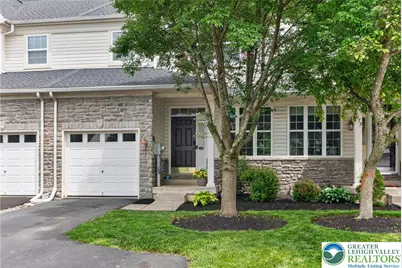1071 King Way, Upper Macungie Township, PA 18031 - Photo 4